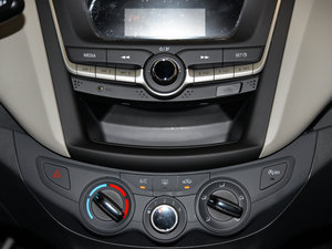 2015ِW3 1.3L AMT п؅^