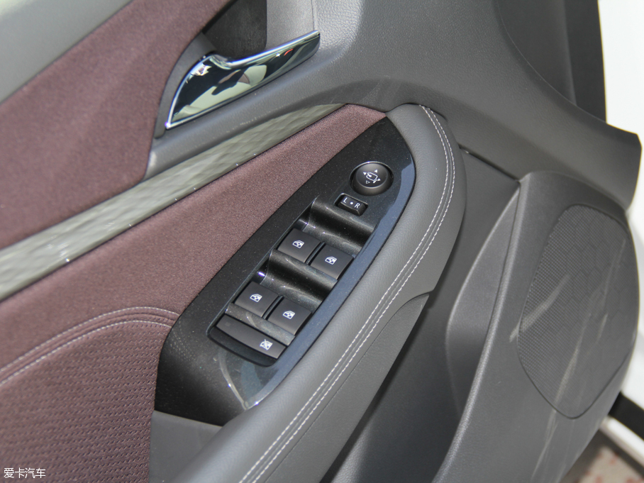 2016���~�J�� 1.6T �Ԅ�(d��ng)���A��