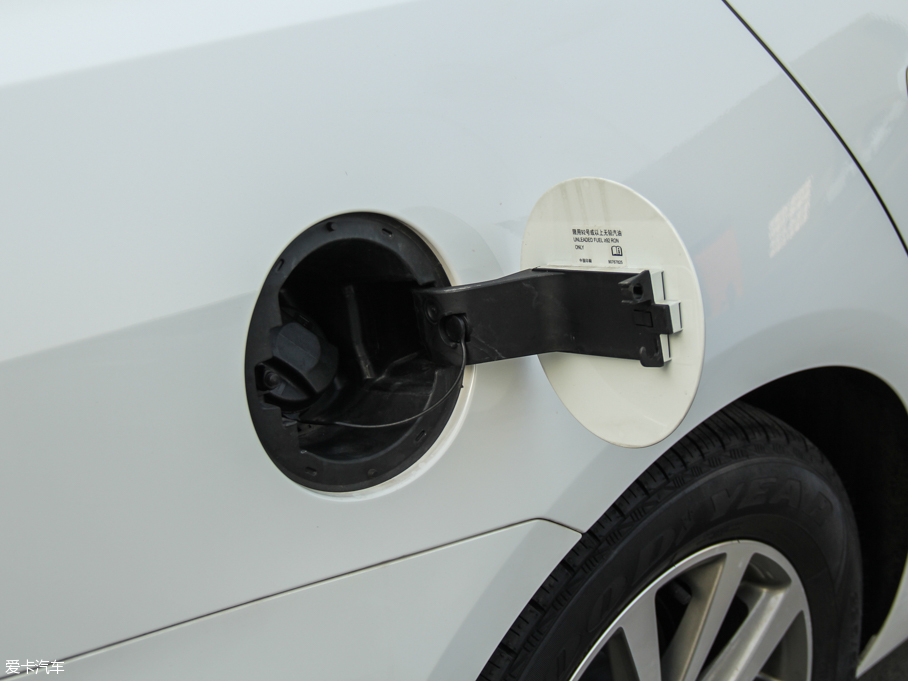 2016���~�J�� 2.4L �Ԅ���Ş��