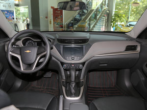2016款1.6T 自动舒适版 内饰全景