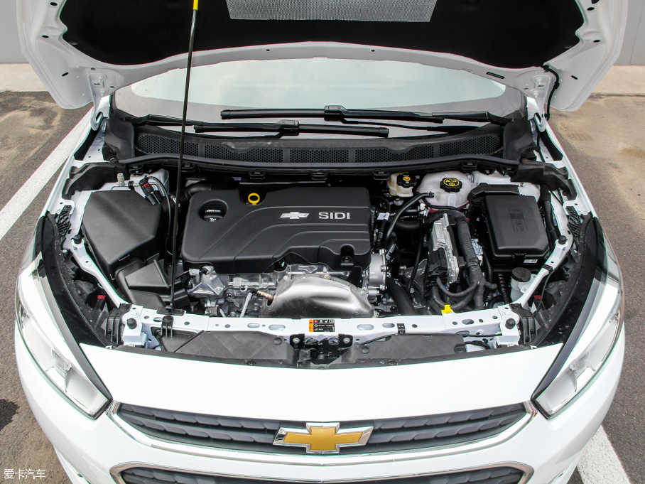 上汽通用雪佛蘭2016款科魯茲三廂