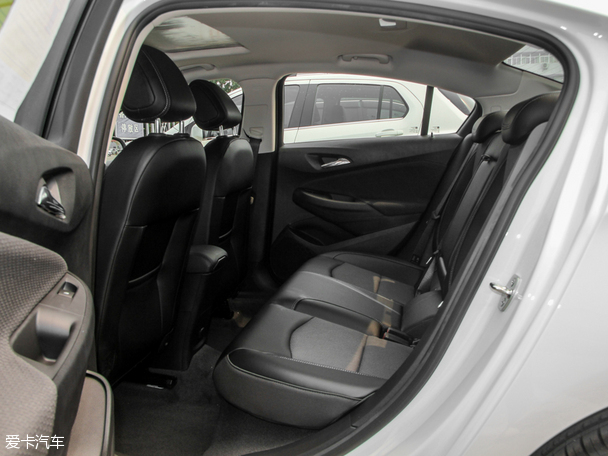 上汽通用雪佛蘭2016款科魯茲三廂