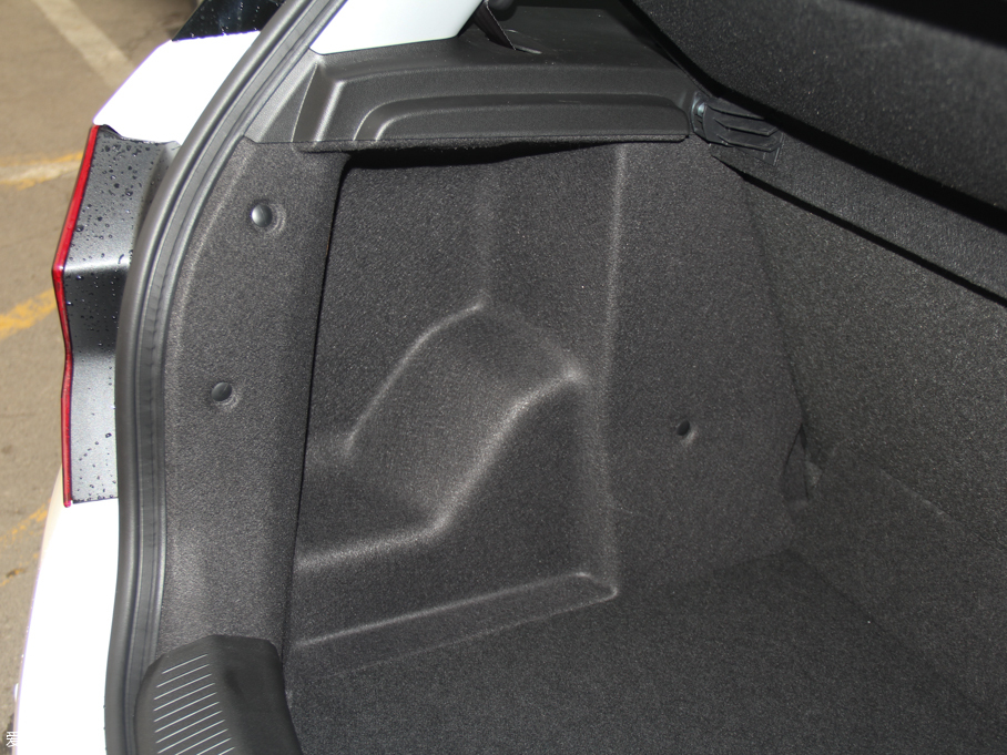 2016��LRV 1.5L �Ԅ�Ȥ�а�