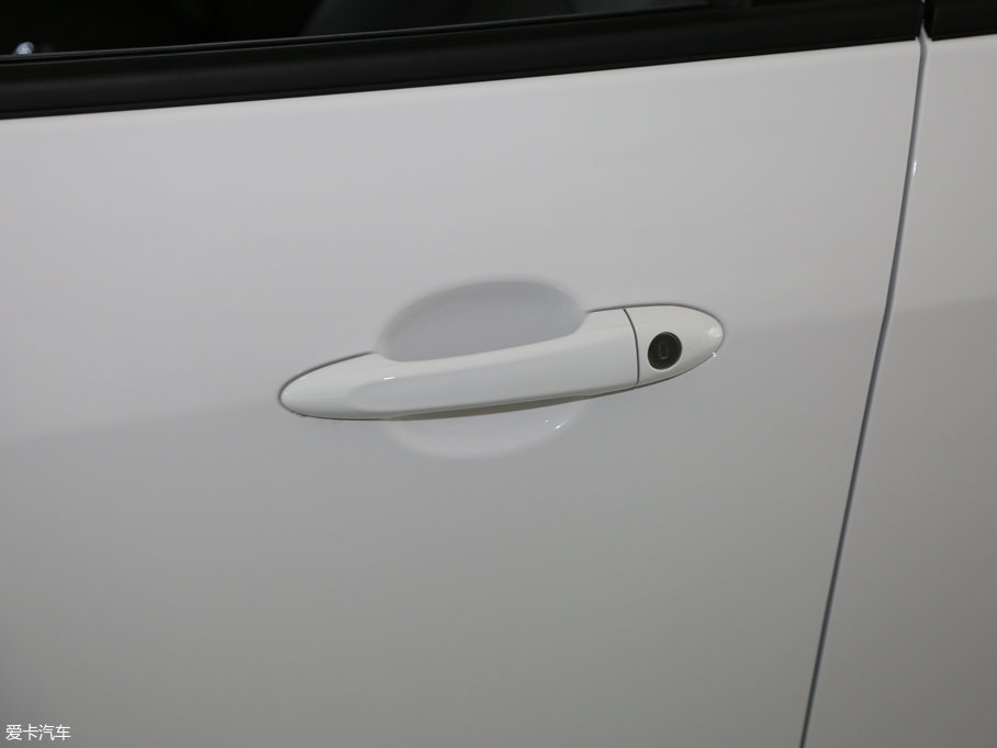 2016L(fng)RV 1.5L Ԅа