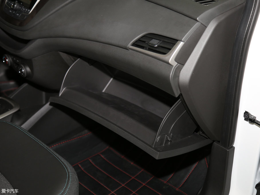 2016��L(f��ng)RV 1.5L �Ԅ����а�