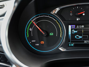 2016款1.8L CVT锐尊版 中控区