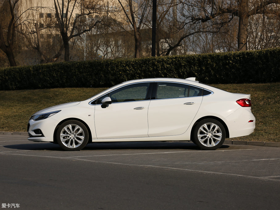 2017�����Ɲ���� 1.4T DCG�I�h��