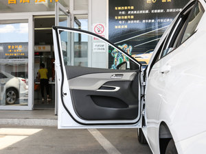 2016款赛欧3 1.3L 手动舒适版 天窗 驾驶位车门