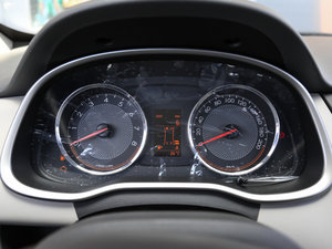 2016款赛欧3 1.3L 手动舒适版 天窗 仪表