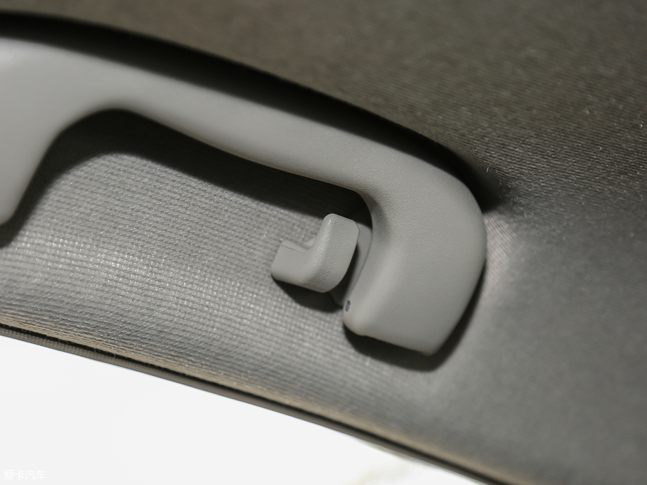 2019Ɲ 325T px (gu)V