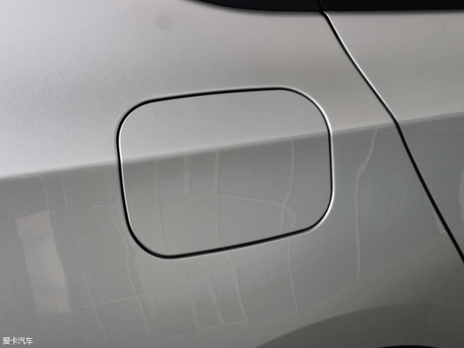 2018Ɲ Redline 330T pxIh