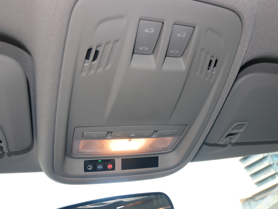 2018�����Ɲ���� Redline 330T �p�x���I(l��ng)�h��