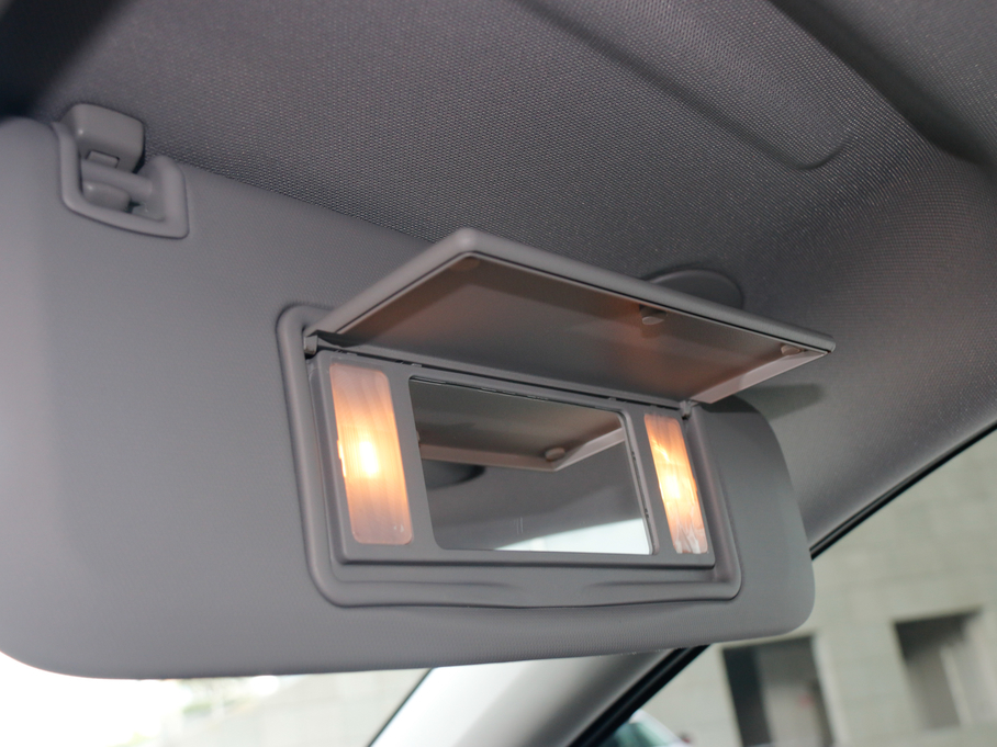 2018�����Ɲ���� Redline 330T �p�x���I(l��ng)�h��