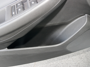 2018Redline 330T pxIh ǰTg