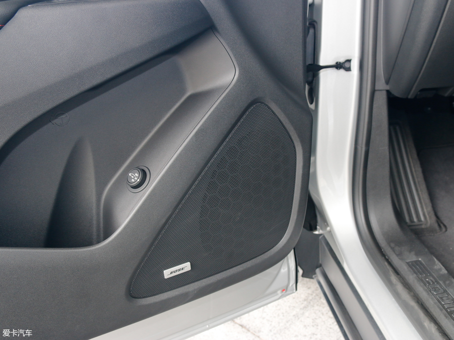 2018̽ Redline 550T 򌺴