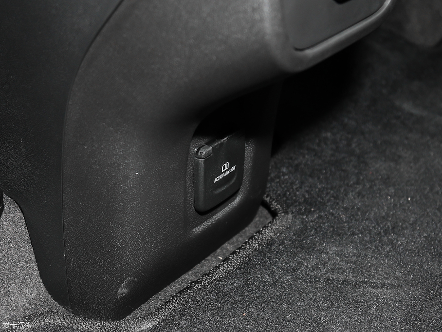 2018̽ Redline 550T 򌺴