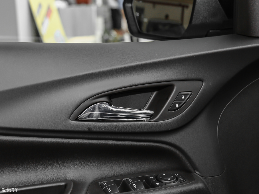 2018̽ Redline 550T 򌺴