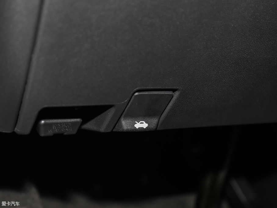 2018̽ Redline 550T 򌺴