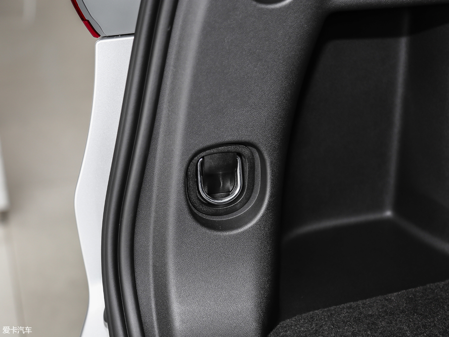 2018̽ Redline 550T 򌺴