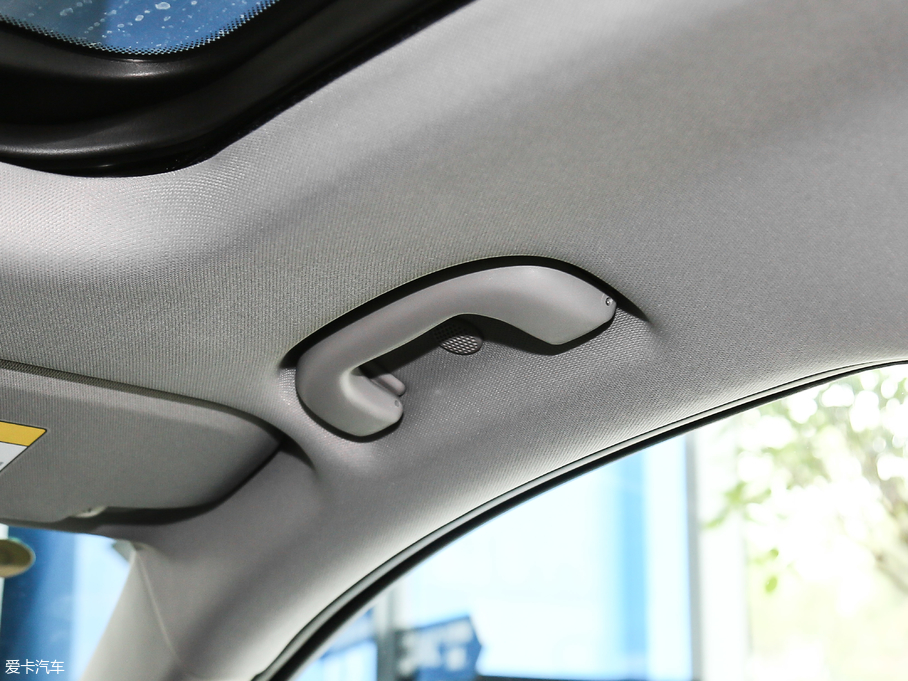 2018̽ Redline 550T 򌺴