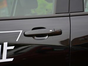 2018RS 550T 9򌺴 {T