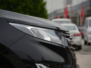 2018RS 550T 9(q) (x)(ji)^