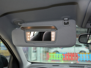 2018RS 550T 9򌺴 ꖰ壨