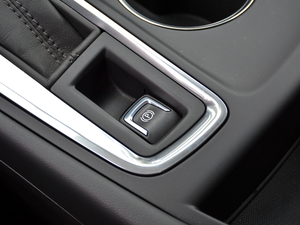 2018RS 550T 9򌺴 v܇Ƅ