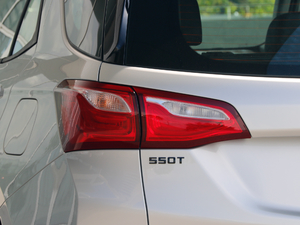 2018Redline 550T 򌺴 ^