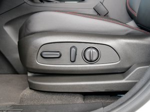 2018Redline 550T 򌺴 {{