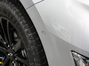 2018Redline 550T 򌺴 ^