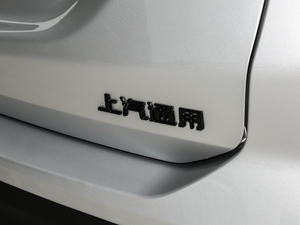 2018Redline 550T 򌺴 ^