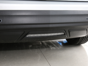 2018Redline 550T 򌺴 ^