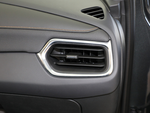 2018550T Ԅ(q)ؽ п؅^(q)