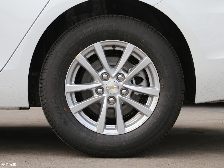 2018���~�J�� 1.5T �Ԅ��L�а�