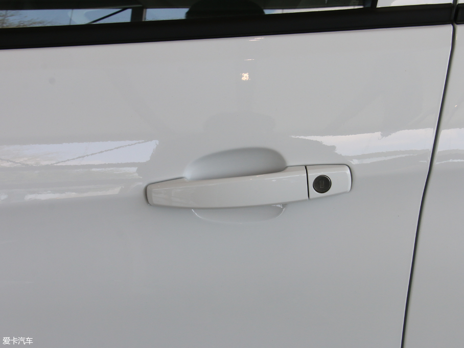 2018��ِ�W���� ِ�W3 1.5L �ք������ �촰