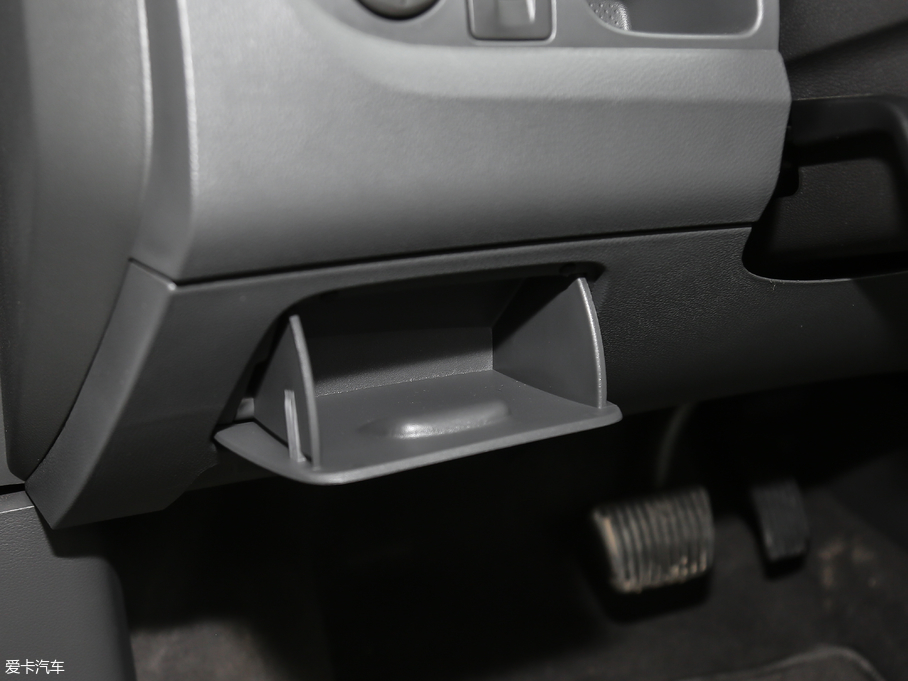 2018��ِ�W���� ِ�W3 1.5L AMT�Ҹ��� �촰