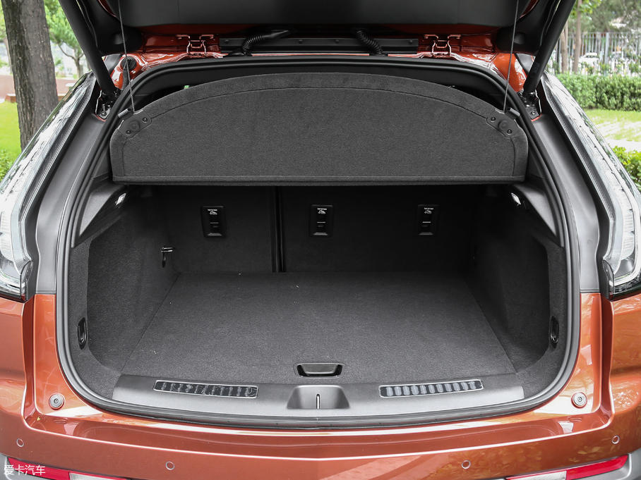 2018PXT4 28T (q)K\Ӱ