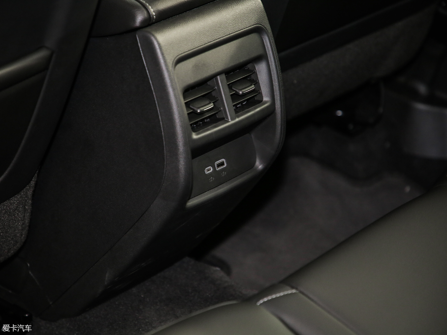 2018PXT4 28T (q)I(lng)