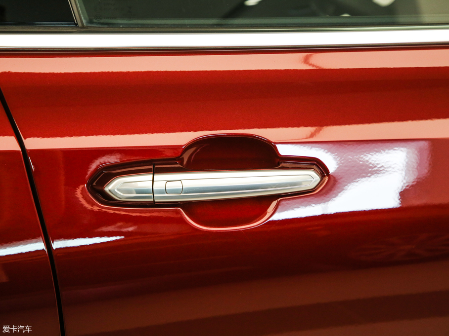 2018PXT4 28T (q)g(sh)