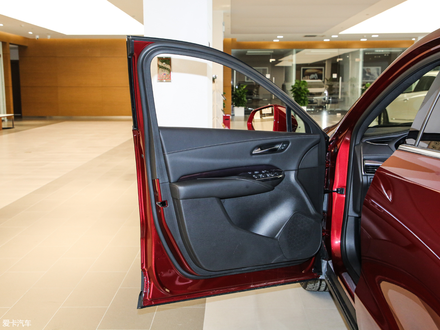 2018PXT4 28T (q)g(sh)