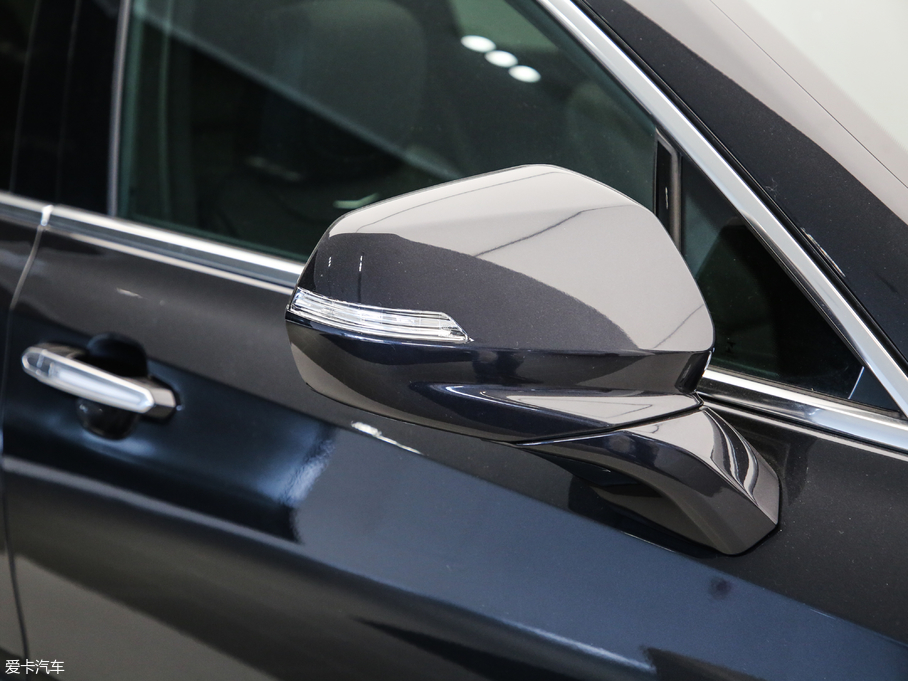 2018PXT4 28T (q)I(lng)