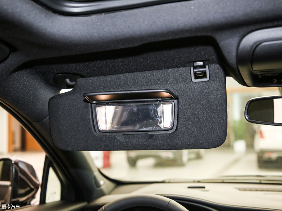 2018PXT4 28T (q)I(lng)