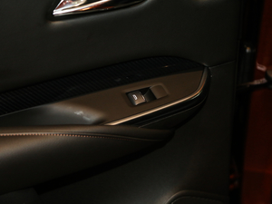 201828T (q)I(lng)\ g