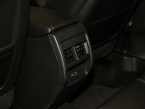 201828T (q)I(lng)\ g