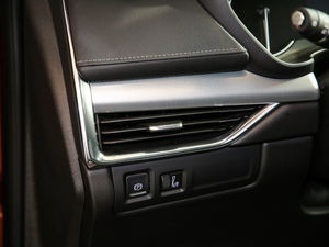 201828T (q)I(lng) п؅^(q)