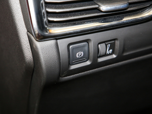 201828T (q)I(lng) п؅^(q)