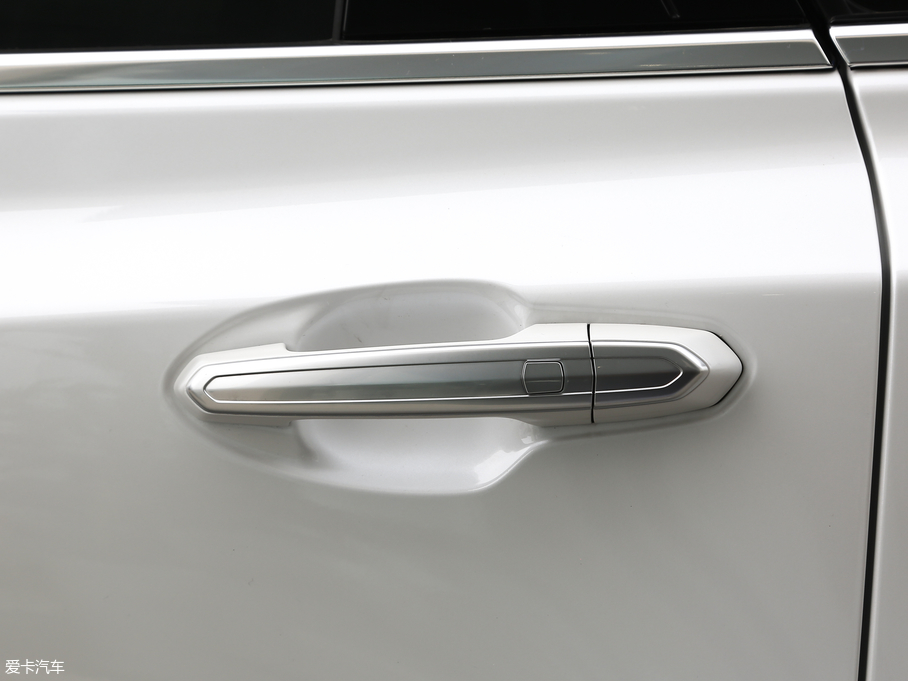 2020PXT5 28T (q)g(sh)