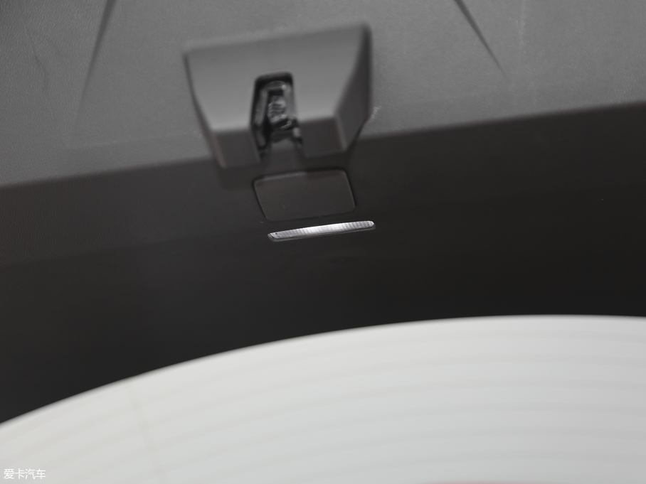 2020PXT5 28T (q)g(sh)