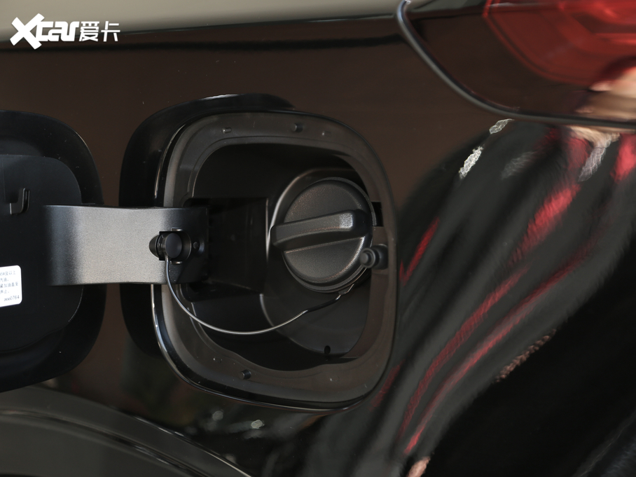 2020PXT5 28T (q)g(sh)